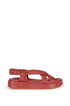 Suro, clay flat sandal
