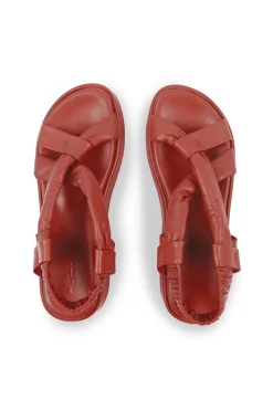 Suro, clay flat sandal