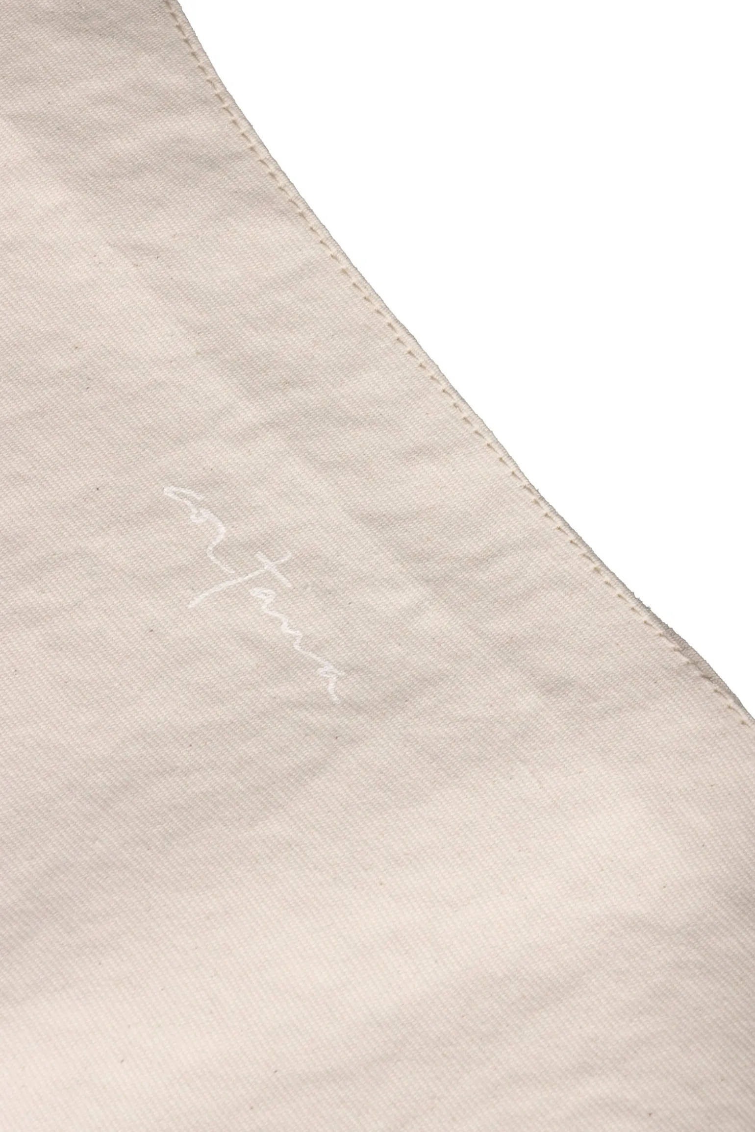 U XL, bag in ecru washed cotton