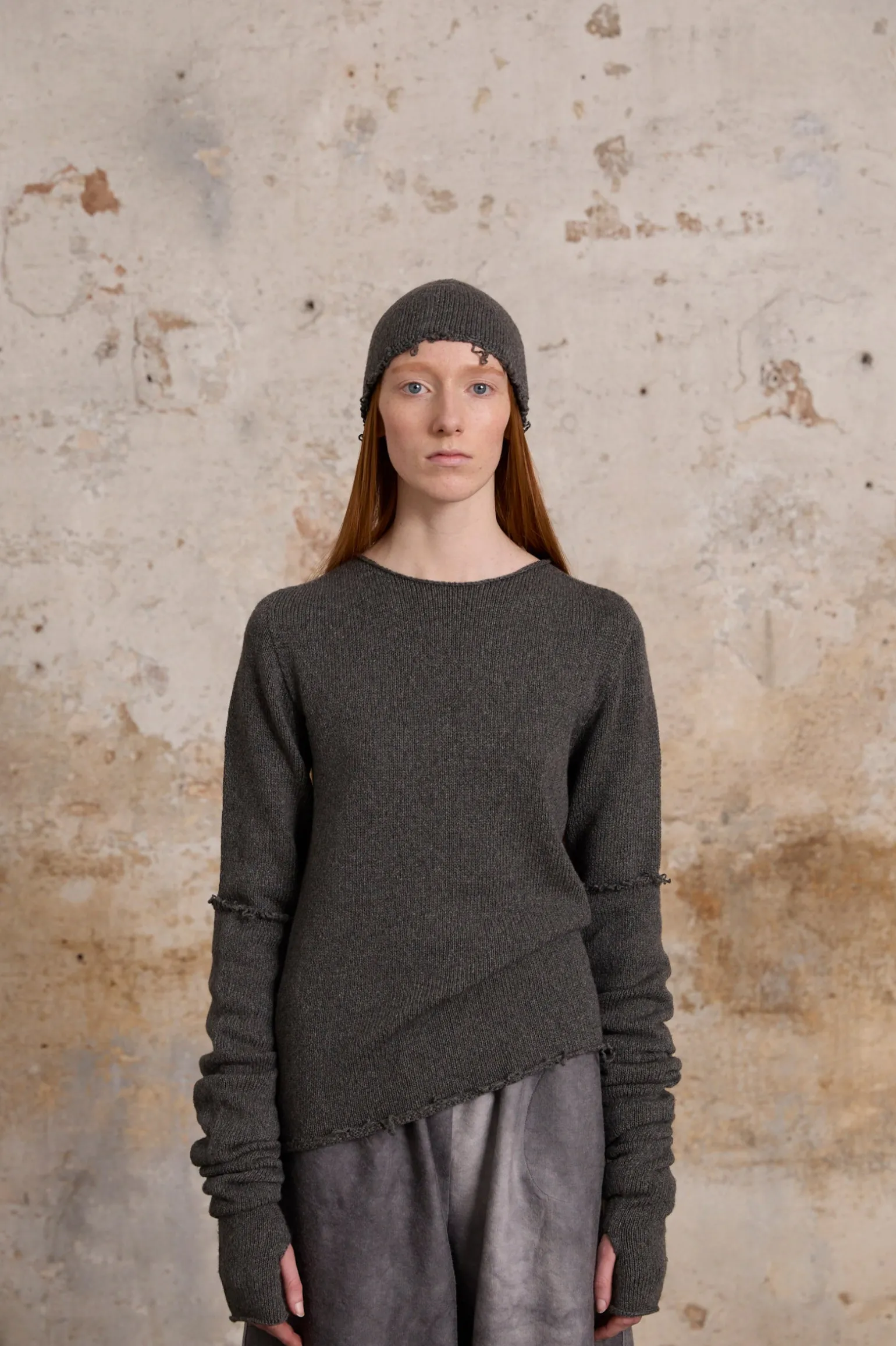 Winter, gray melange wool and cashmere sweater
