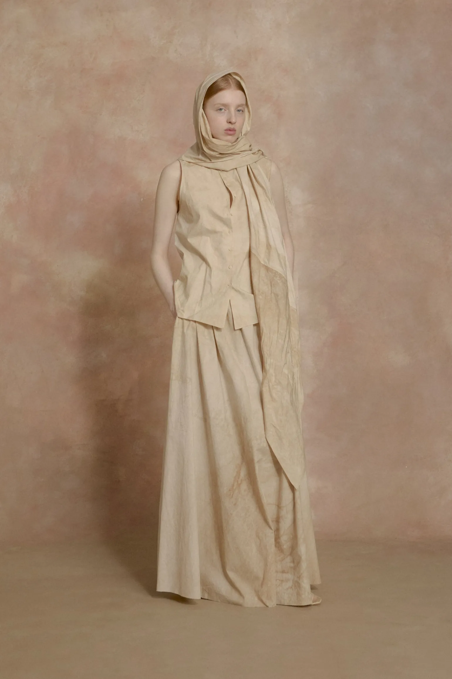 Yoko, fade beige long skirt