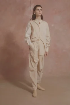 Yoko, fade beige poplin shirt